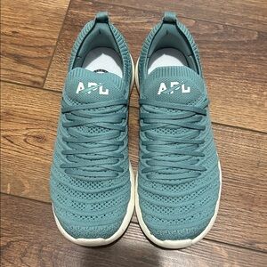 APL Women's Athletic Shoes in Teal and White
